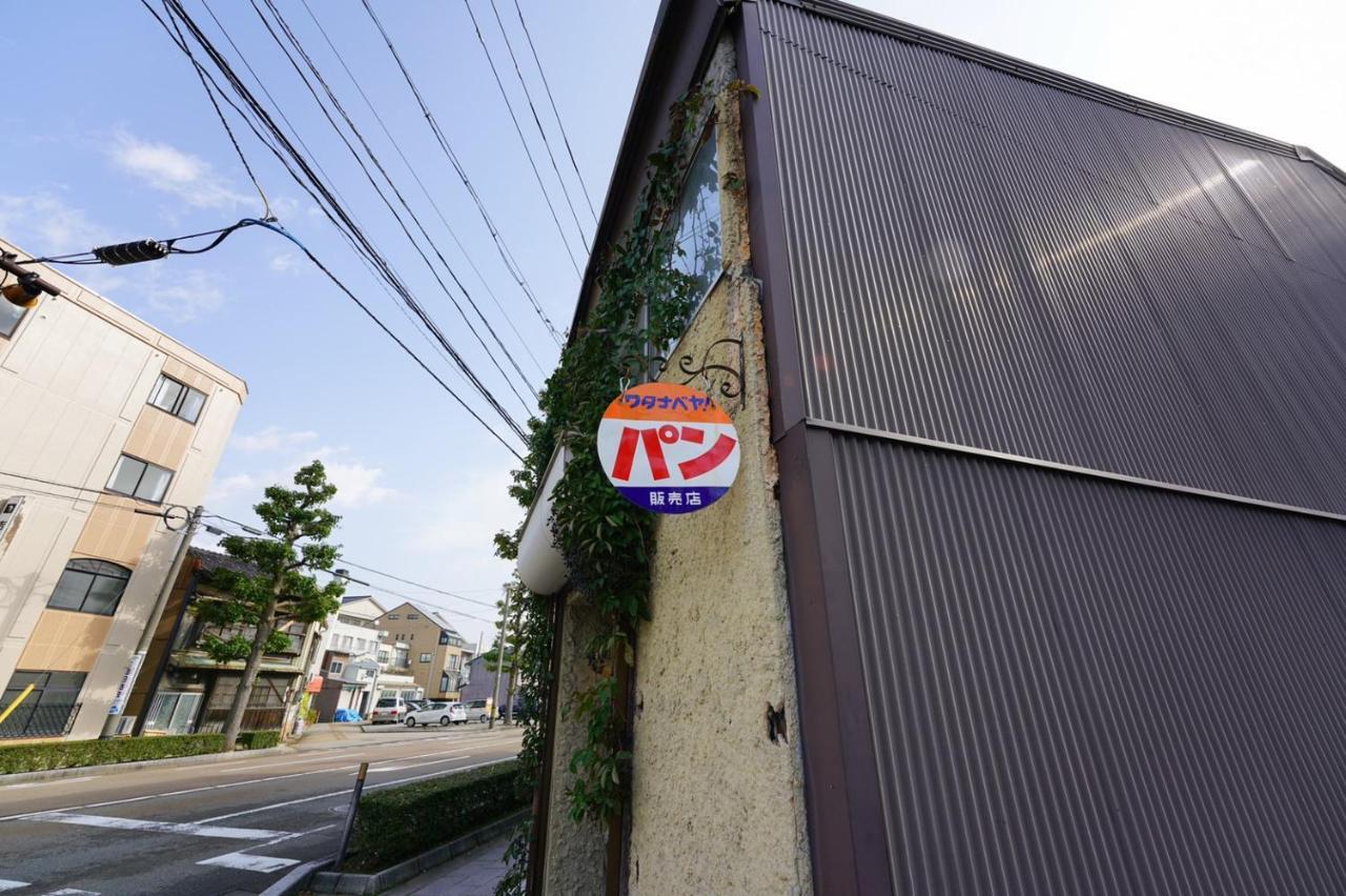 Guest House Kadoyasu Kanazawa Exterior foto